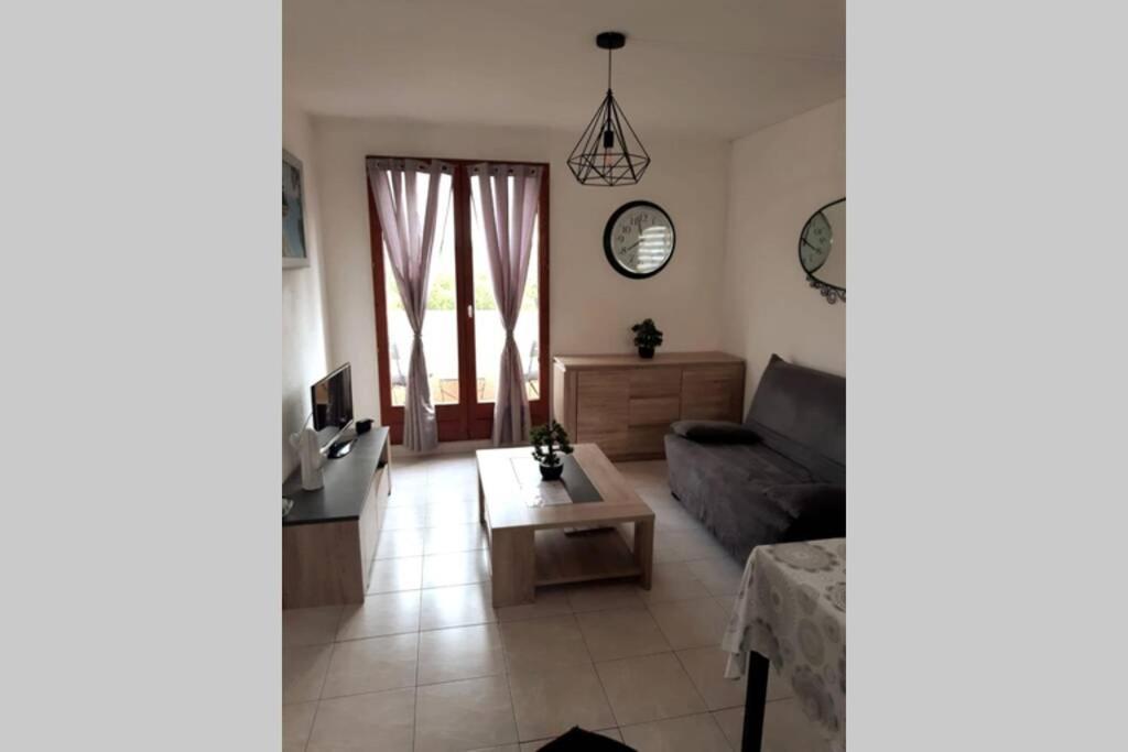 Appartement Calme Entre Terre Et Mer Proche Plage Fleury  Exterior photo